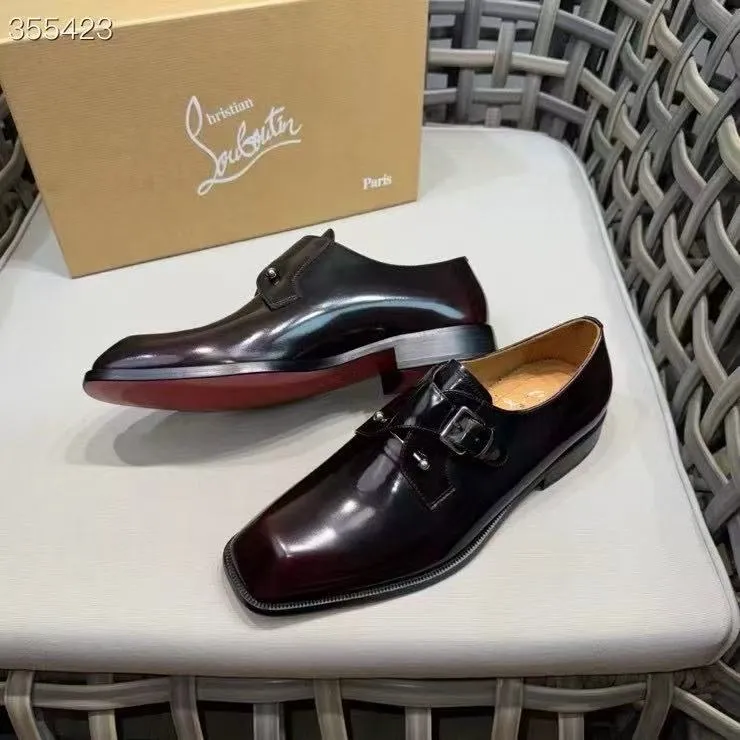 p920💰Men's shoes Christia*.Lobouti*🆑High-end men's business formal leather shoes | Classic red sole shoes | Original imported first-layer cowhide | Iconic rivet decoration | Water-dyed cowhide lining | Italian imported red cowhide outsole | High-end luxury | Perfect interpretation of fashion, sunshine, style, suitable for various occasions Size: 39-44 (customized at 38.45.46)